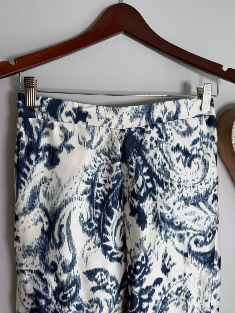 Elie Tahari Blue White Paisley Print Wide Leg Pants Coastal Boho Cottagecore SM